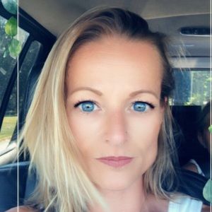 Meet your Posher, Jen